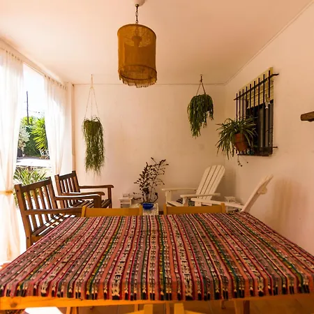 Innouthome Familiar Con Piscina Privada Numero U لاميتّيا ذي مار