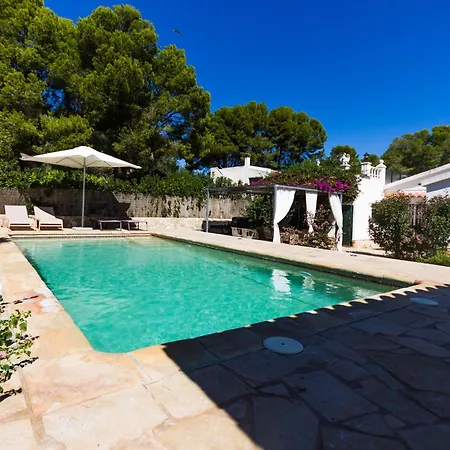 Innouthome Familiar Con Piscina Privada Numero U لاميتّيا ذي مار