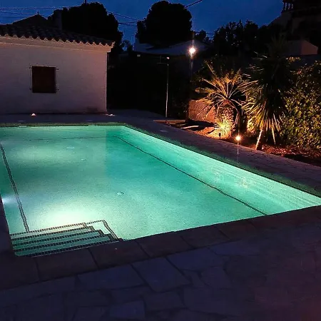 فيلة Innouthome Familiar Con Piscina Privada Numero U